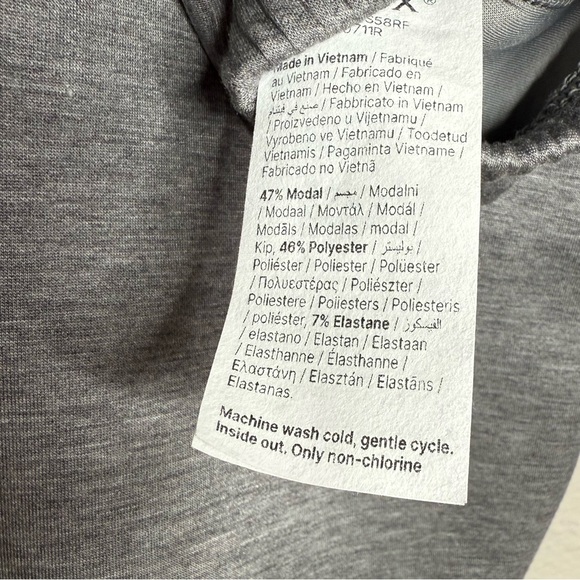 SPANX Air Essentials cropped hoodie in heather grey, size S NWT - Picture 6 of 6